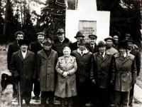 Волков Федор Осипович(слева в 1 ряду)