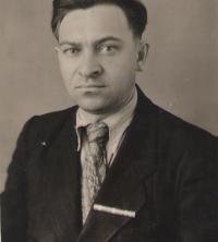 Никулин Николай Евсеевич