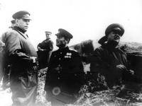 Маршал Василевский и ген. армии Толбухин под Севастополем, май 1944