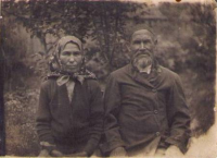 Хазиев Хазиахмет и Хазиева Махизихан