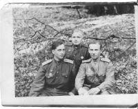 Спесивый Филипп Васильевич (на фото слева)