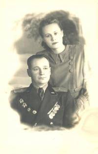 Онищенко Александр Дмитриевич и Валентина Петровна