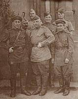 Фокин Николай Петрович со своими боевыми товарищами