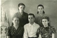 Рогожников Александр Михайлович с семьей