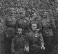 Фролов Анатолий Владимирович (на фото внизу с медалью)