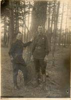 Карбышев и Новиков в фронтовом лесу