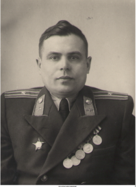 Чумаков Иван Иванович 