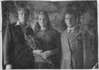 Яша Катя Коля 1948 июль  племянники прабабушки