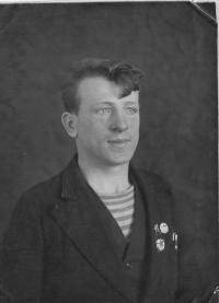 Дядя Яша 1940 февраль- племянник прабабушки