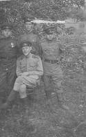  Семенов Павел Андреевич (первый ряд) Второй ряд слева направо: Гамоля, Жуков, Тимофеев